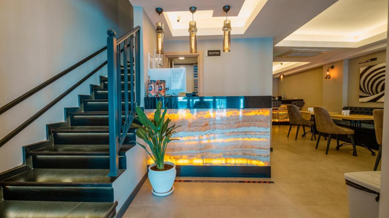 Alesta Midtown Aparthotel Fethiye Exterior foto