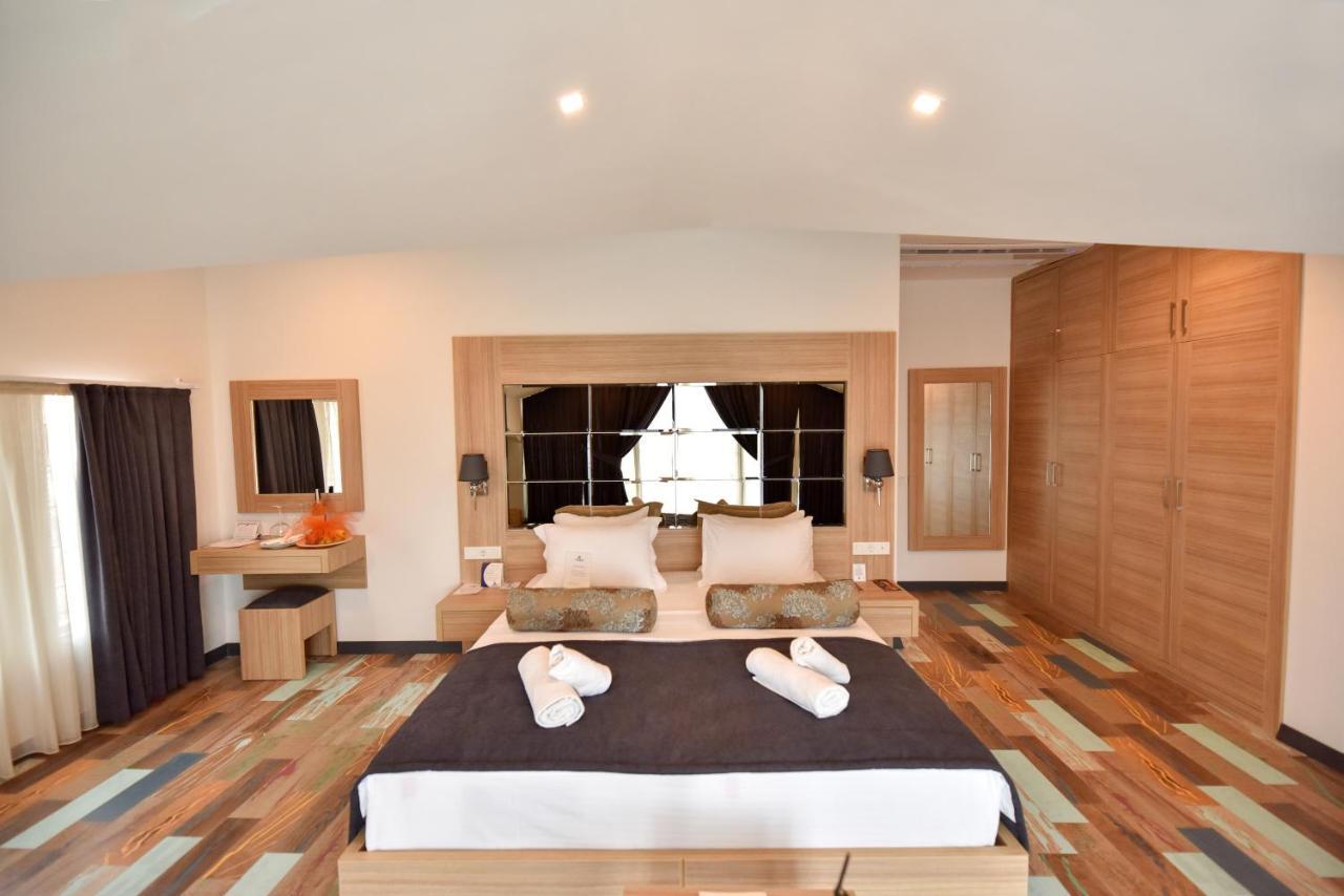 Alesta Midtown Aparthotel Fethiye Exterior foto